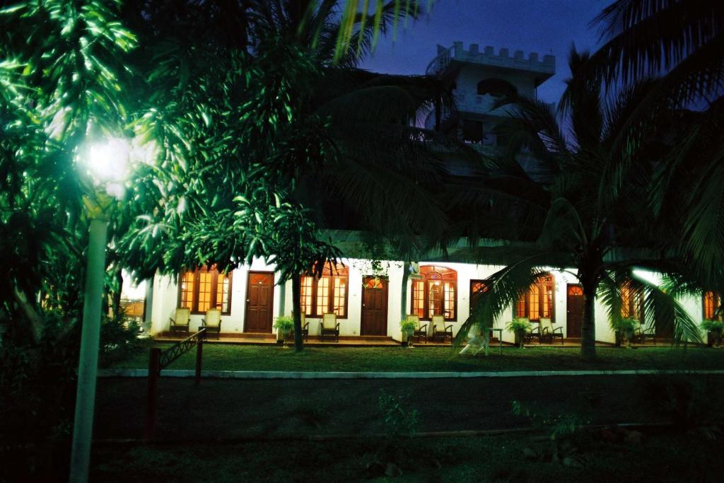 Hotel Lagoon Paradise Негомбо Номер фото